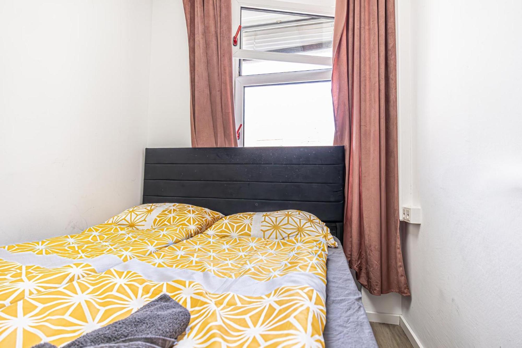 Near Schoenbrunn - Economy Rooms In Shared Apartment At Meidling Train Station Wien Exteriör bild